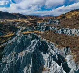 这群成都老奶奶，把CCTV12夕阳红都看哭了！