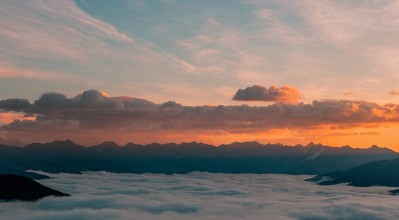 跟着成都双流区的夕阳红走了一趟，我差点被大爷大妈卷哭