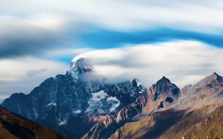 川西旅游别错过！色达更全攻略，红房子、信仰与高原秘境的深度游