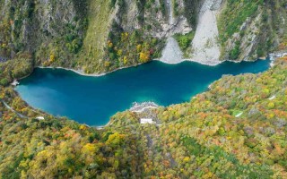 时光被泡在茶里，带爸妈的成都周边一日游，是这般养生模样