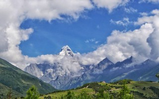 九寨沟小团游，逃离人海，邂逅那片隐秘的蓝