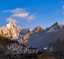 在成都，我追着一瓶菜籽油，偶遇了全城更地道的烟火气