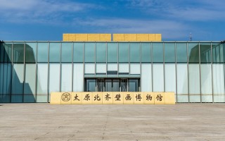 老友记在成都，一场宽窄巷子里的夕阳红团建