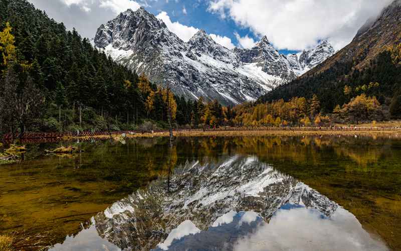 解锁川西小环线，4天时间，如何把雪山、草原、信仰与烟火气一口吞下？-第3张图片-四川省中国青年旅行社