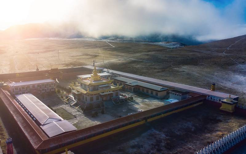 青春不设限!穷游川西更强攻略,学生党照抄就出发-第3张图片-四川省中国青年旅行社 青春不设限!穷游川西更强攻略,学生党照抄就出发-第3张图片-四川省中国青年旅行社